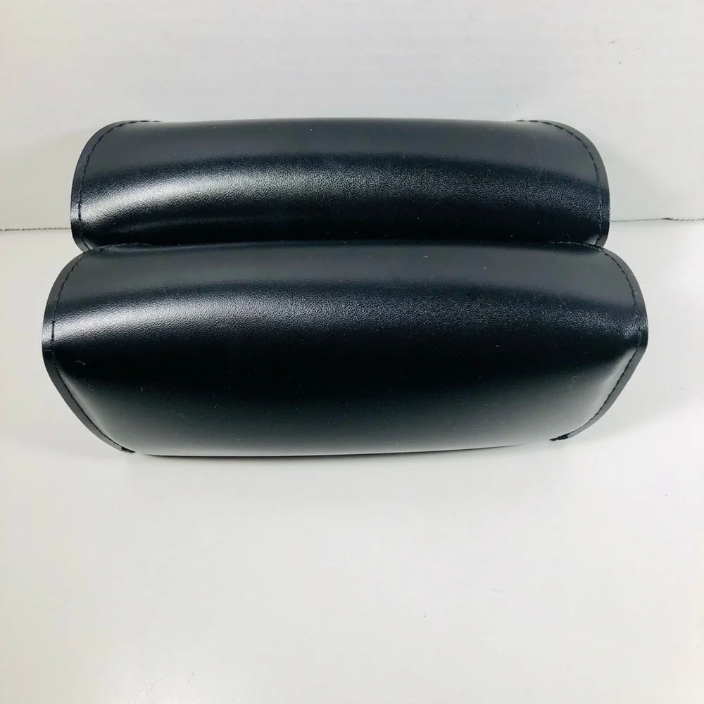 5 ITEMS FOR $35 FOR ALL ITEMS $15 OR LESS - Shein eyeglass/ sunglasses case